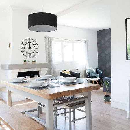 Maison Ideale Pour Visiter Paris Versailles - Chambres Privees Paris-Saclay ビュール・シュリヴェット エクステリア 写真