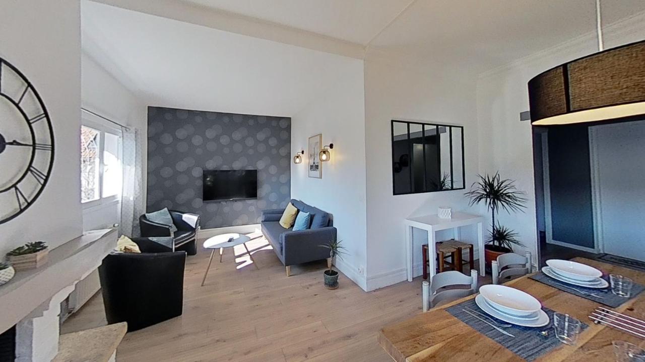 Maison Ideale Pour Visiter Paris Versailles - Chambres Privees Paris-Saclay ビュール・シュリヴェット エクステリア 写真