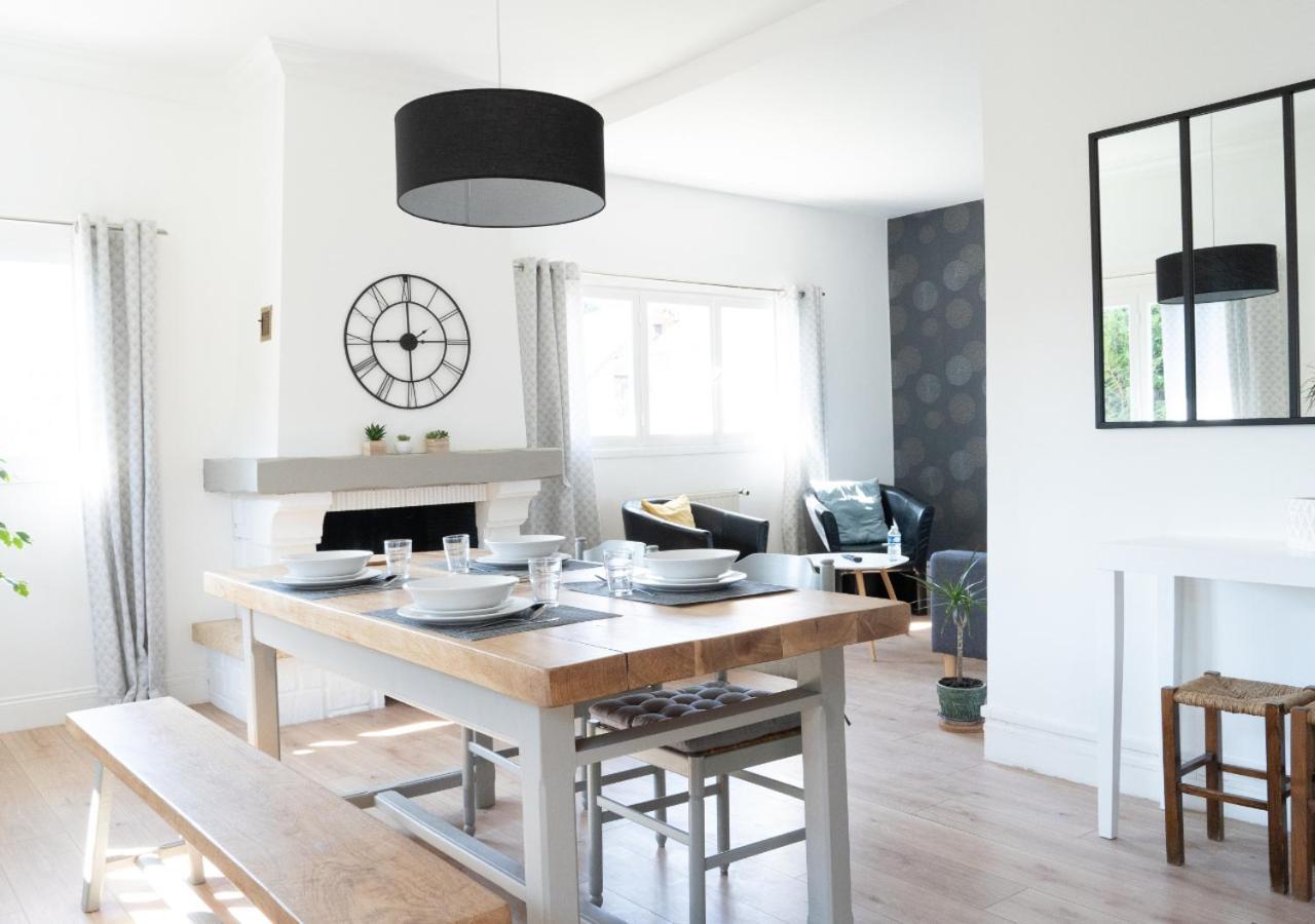 Maison Ideale Pour Visiter Paris Versailles - Chambres Privees Paris-Saclay ビュール・シュリヴェット エクステリア 写真